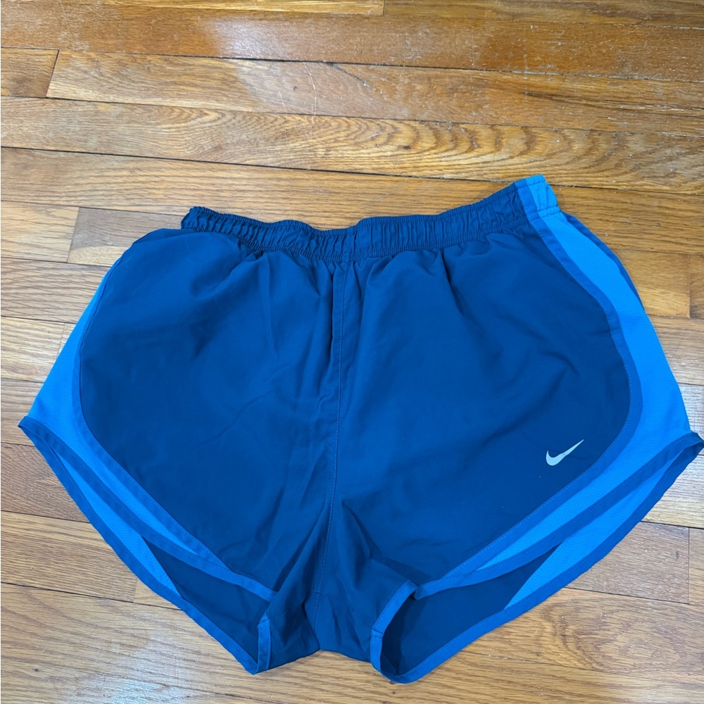 Nike Women's Athletic Shorts in Navy and Light Blue